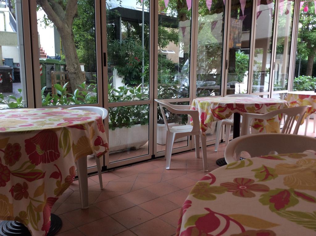Hotel Granada Cattolica Kültér fotó