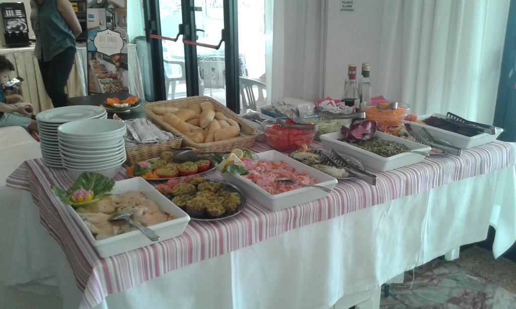 Hotel Granada Cattolica Kültér fotó