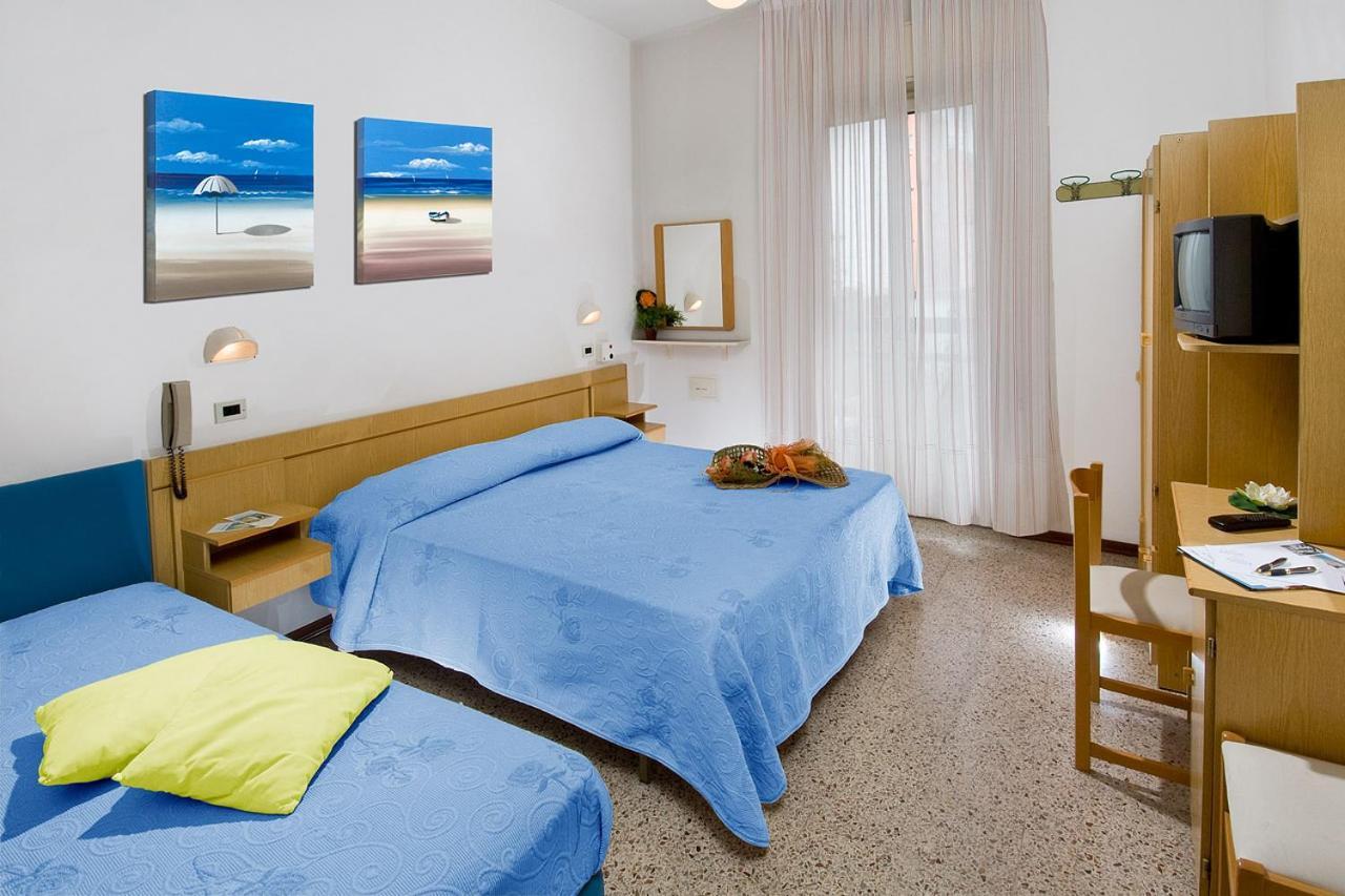 Hotel Granada Cattolica Kültér fotó