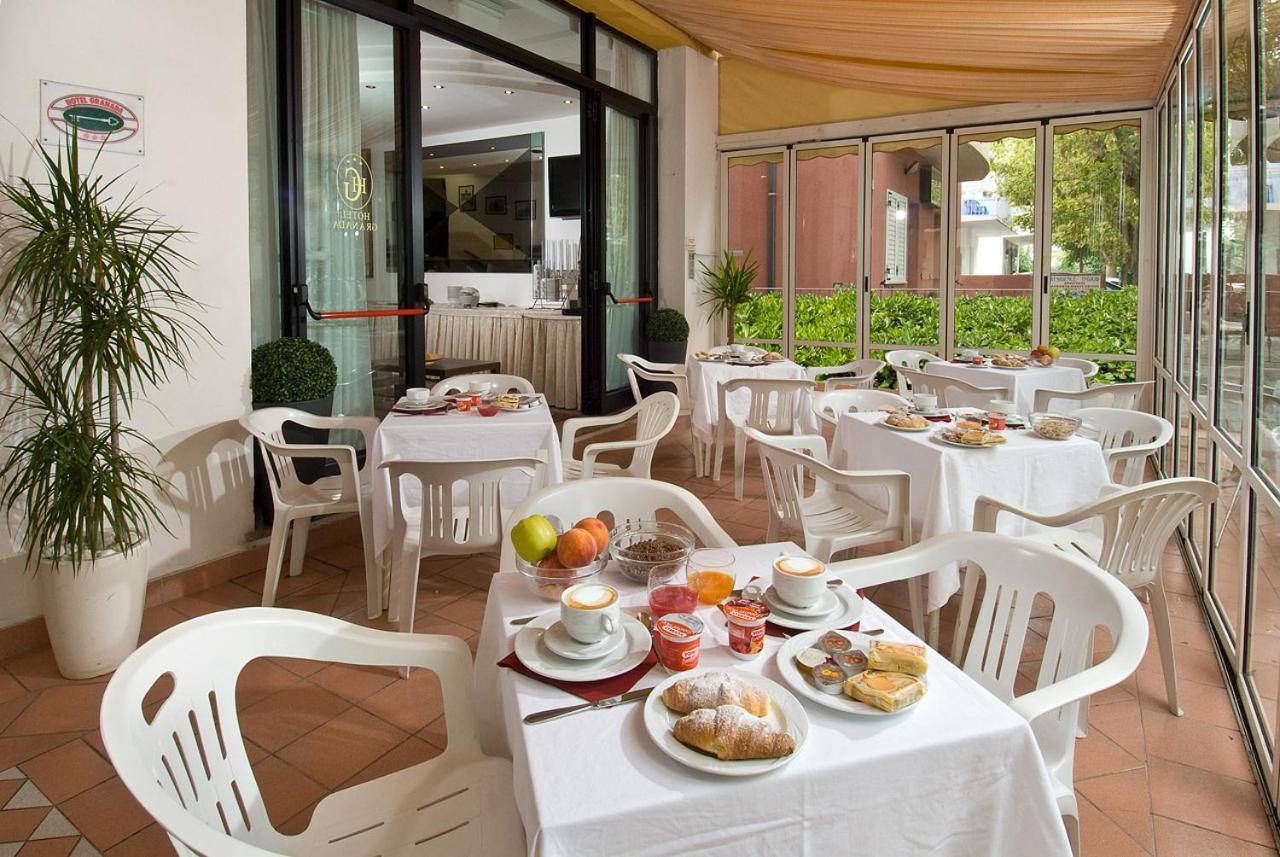 Hotel Granada Cattolica Kültér fotó