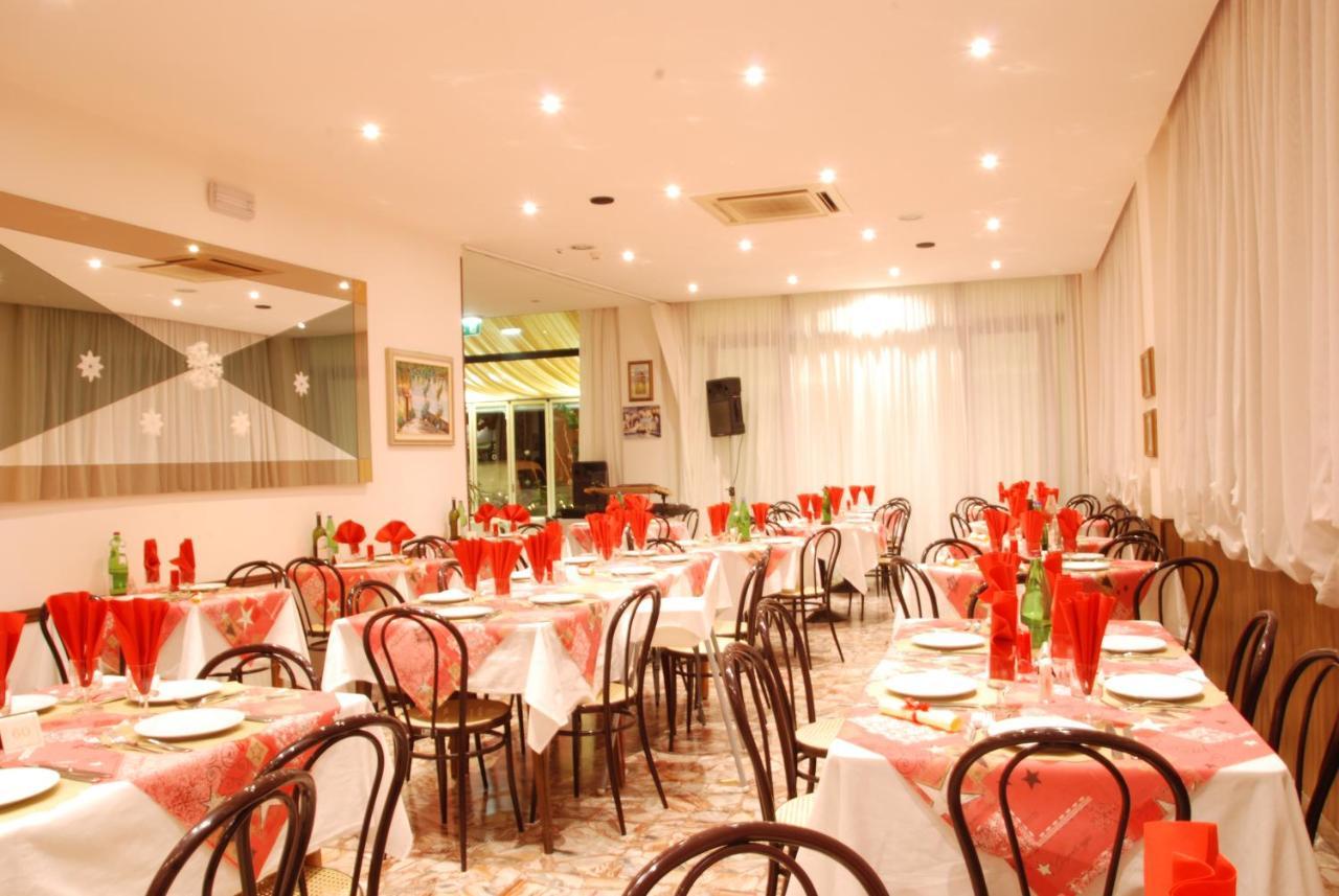 Hotel Granada Cattolica Kültér fotó