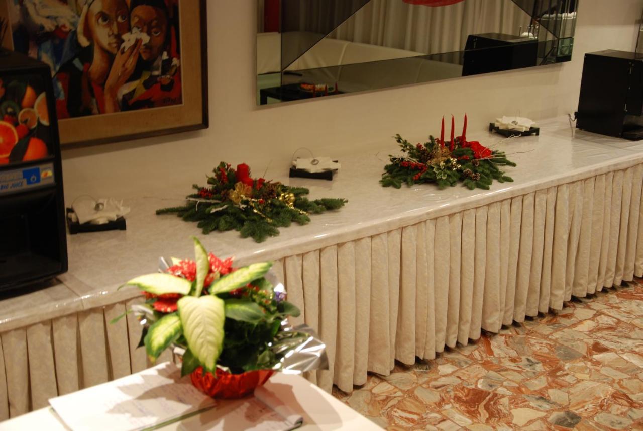 Hotel Granada Cattolica Kültér fotó