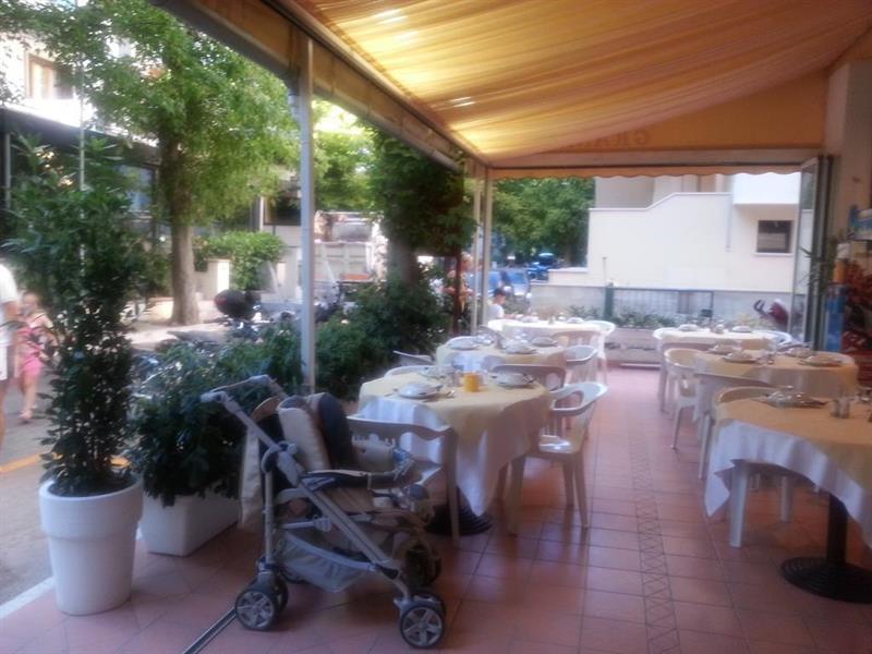 Hotel Granada Cattolica Kültér fotó